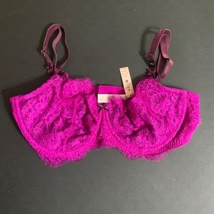 Victoria Secret Bra Size 36DD NEW